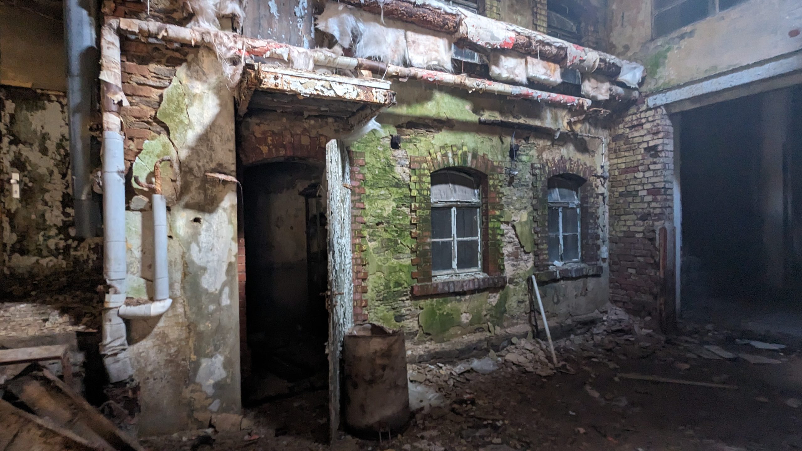 Kühlschrankfabrik + Kraftwerk